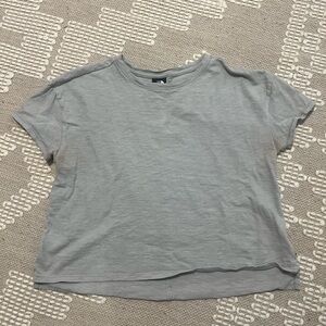 The North Face Women's Heather Gray Short Sleeve Tee